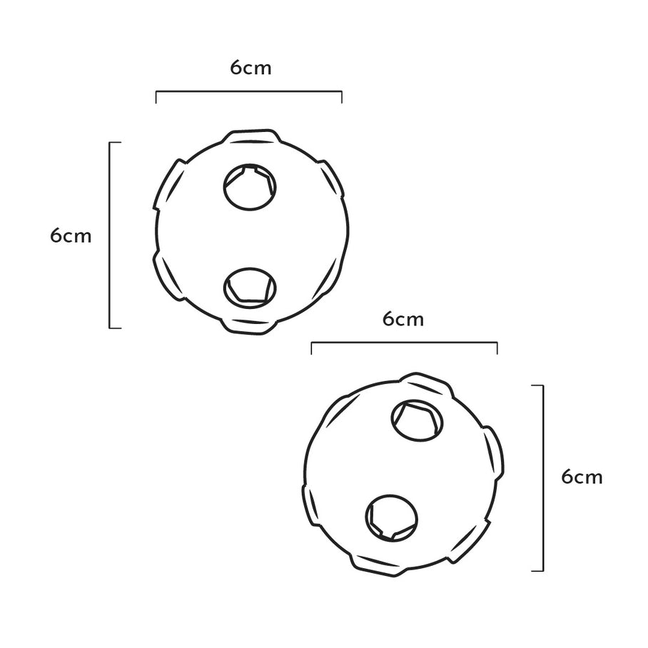 Illustration montrant un jouet en caoutchouc naturel Rub Hole de 6 cm de diamètre, parfait pour stimuler les chiens actifs.