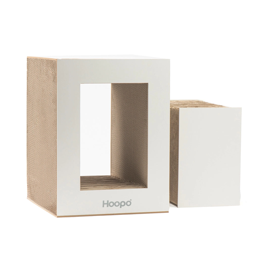 Table griffoir hoopo en carton avec la partie intérieur enlevée et posée sur le coté 
